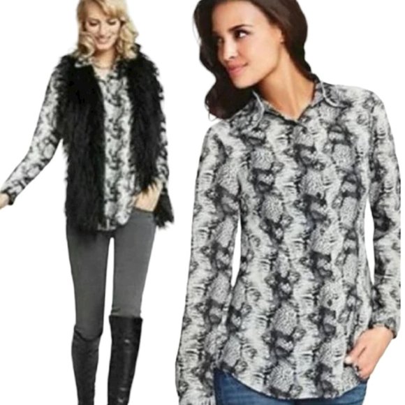 CAbi Snakeskin Print Long Sleeve Sheer Button Blouse Women's Size Small - Picture 1 of 12